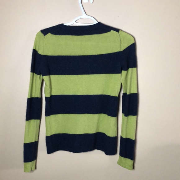 Fenn Wright Manson 100% 2 ply cashmere striped crew neck sweater - Picture 3 of 5